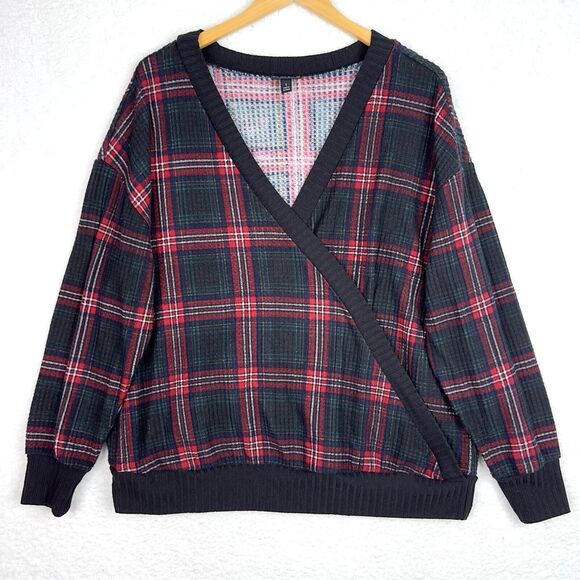 Torrid Plus 1X Plaid Waffle Knit Surplice V-Neck Top Red Black‎ Long Sleeve - Picture 2 of 12